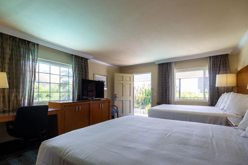 Inn at San Luis Obispo Extérieur photo